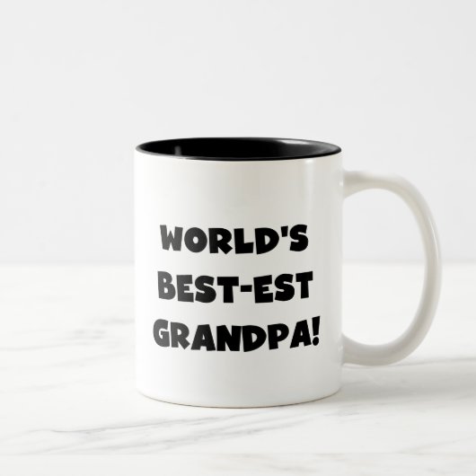 Der Gut-est-Großvater-schwarzer oder weißer Text Zweifarbige Tasse (Rechts)