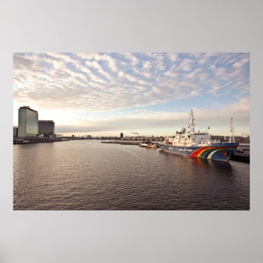 Der Hafen von Amsterdam in den Niederlanden Poster (Vorne)
