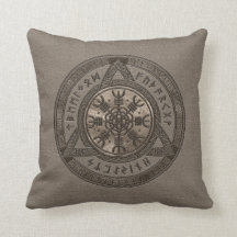 Der Helm von Ehrfurchts-Brownleder und -gold