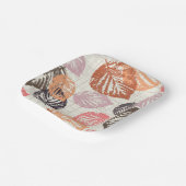 Der Herbst Blätter auf Beige. Pappteller (Gewinkelt)