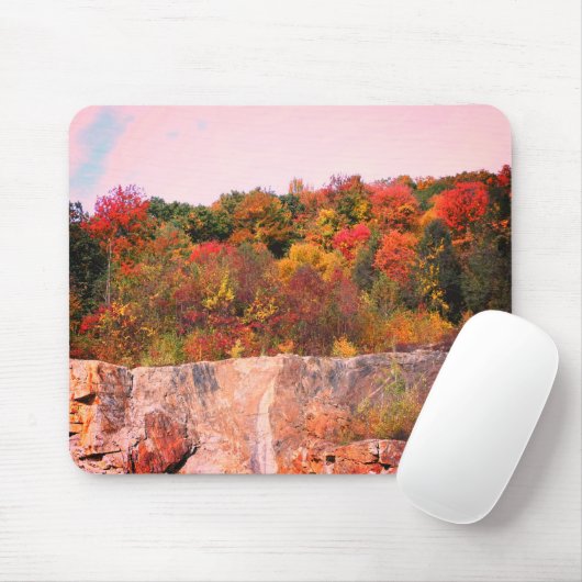 Der Herbst hinterlässt die Granitklippe Mousepad (Mit Mouse)