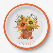 Der Herbst lässt Sonnenblumen in der Holzbügel dan Pappteller (Vorderseite)