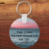 Der Herr gibt uns nie Schlüsselanhänger (Vorderseite)