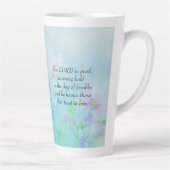 Der Herr ist gut - Nahum 1:7 Milchtasse (Rechts)