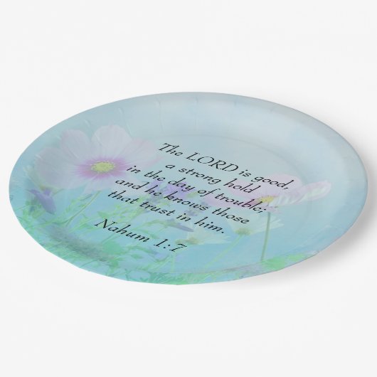 Der Herr ist gut - Nahum 1:7 Pappteller (Schrägansicht)