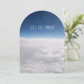 Der Himmel ist das Limit, lassen wir uns wunderbar Einladung (Stehend Vorderseite)