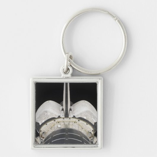 Der hintere Teil des Raumschiffs bewegt sich Schlüsselanhänger (Vorne)