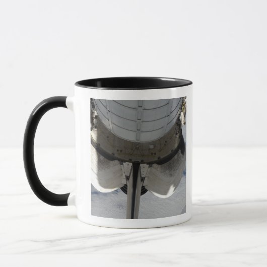 Der hintere Teil des Space Shuttle Endeavour 2 Tasse (Links)