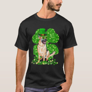Der Hund der Deutschen Schäferhund Lover St Patric T-Shirt