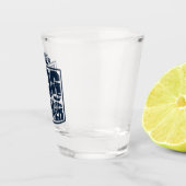 Der Hundevater trug eine Grafik Schnapsglas (Rechts)