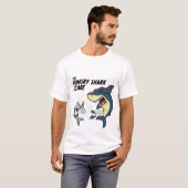 Der hungrige Haifisch-Schrecken T-Shirt (Vorne ganz)
