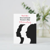 Der Internationale Frauentag ist der 8. März Postkarte (Stehend Vorderseite)