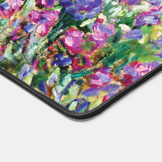 Der Iris-Garten in Giverny von Claude Monet Schreibtischunterlage (Ecke)