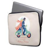 Der italienische Traum - der weiße Lotus Laptopschutzhülle (Vorderseite Links)