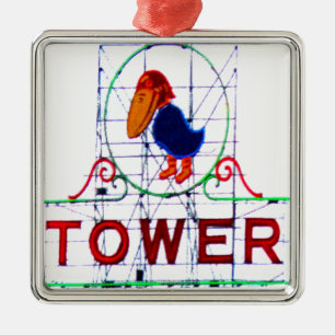 Der Jayhawk Turm Ornament Aus Metall