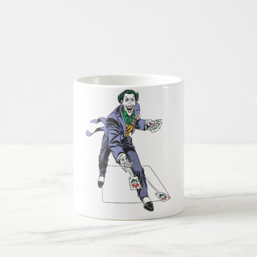 Der Joker schneidet Karten ab Kaffeetasse (Mittel)