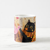 Der Kampf der Tiere im Herbstwald Kaffeetasse (Mittel)