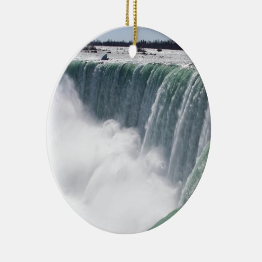 Der Kanadier fällt, oder Hufeisen fällt bei Keramik Ornament (Rechts)