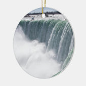 Der Kanadier fällt, oder Hufeisen fällt bei Keramik Ornament (Links)