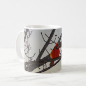 Der Kardinal in der morgendlichen Tasse des Kaffee (Vorderseite Links)