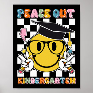 Der Kindergarten am letzten Tag der Schule Lächeln Poster