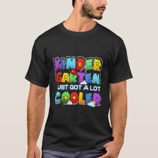 Der Kindergarten Got einfach viel Cooler zurück in T-Shirt