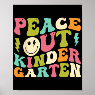 Der Kindergarten Groovy Abschluss am letzten Tag v Poster