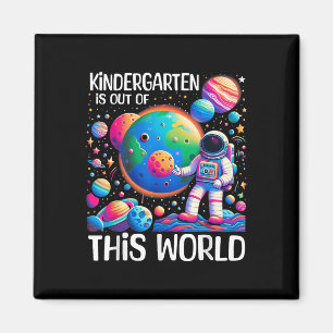 Der Kindergarten ist aus dieser Welt zurück zur Sc Magnet