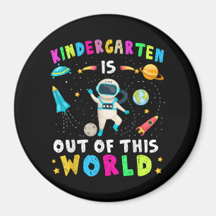 Der Kindergarten ist aus dieser Welt zurück zur Sc Magnet