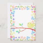 Der kleine Vogel auf einem blühenden Baum zum Gebu Einladung (Rückseite)