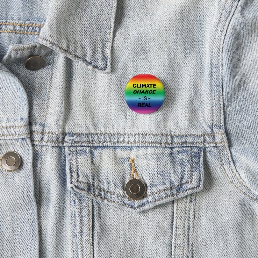 Der Klimawandel ist real, der Regenbogenfarbenstol Button (Beispiel)