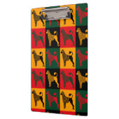 Der kluge portugiesische Wasserhund Klemmbrett (Links)