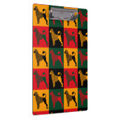 Der kluge portugiesische Wasserhund Klemmbrett (Rechts)