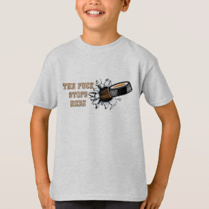Der Kobold stoppt hier Hockey-Jungen-T - Shirt