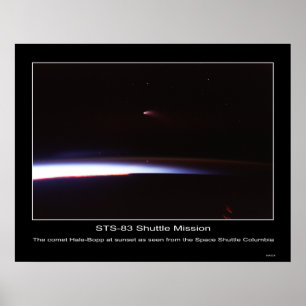 Der Komet Hale-Bopp bei Sonnenuntergang wie.. Poster