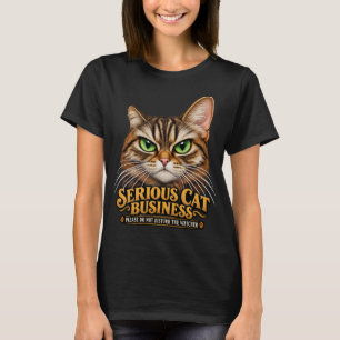Der komisch ernste Beobachter T-Shirt