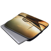 Der Körper alten Schiffs | Bali, Indonesien Laptopschutzhülle (Vorne Knopf)