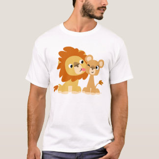 Der Kuss: Niedliches Cartoon-Löwe-Paar scherzt T - T-Shirt