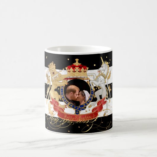 Der Kuss, Royal+Couple Harry+Meghan Kaffeetasse (Mittel)