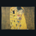 Der Kuss von Gustav Klimt, Vintager Jugendstil Stofftischset<br><div class="desc">Der Kuss (Der Kuss) (1907/08) von Gustav Klimt ist wahrscheinlich sein berühmtestes Werk. Klimt begann seine Arbeit im Jahre 1907 und ist der Höhepunkt seiner so genannten Goldenen Periode. Der Kiss ist ein Vintages Viktorianisches Era-Symbolismus, das eine Liebe und Romantik mit einem romantischen Paar in verschiedenen Goldtönen, Symbolen und Mustern...</div>