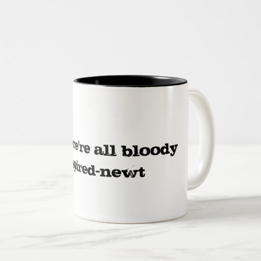 der Labyrinth-Läufer:newblutig inspiriert Zweifarbige Tasse (VorderseiteRechts)