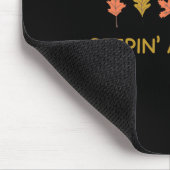 Der leaf Peeping Peepin' Ain'Not Easy Leafer Herbs Mousepad (Ecke)