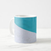 Der leere graue Boden am Pool Kaffeetasse (Vorderseite Links)