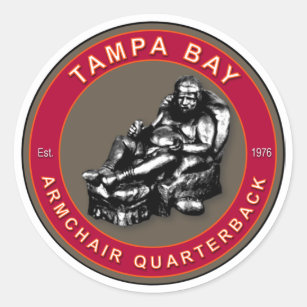 Der Lehnsessel-Quarterback - Tampa Bay Fußball Runder Aufkleber