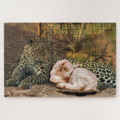 Der Leopard legt sich mit dem Lamm-Isaiah 11 Puzzle (Horizontal)