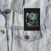 Der letzte Atemzug - Techno-Dystopian Streetwear Button (Insitu)