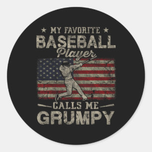 Der Lieblings-Baseball-Spieler nennt mich Grumpy-V Runder Aufkleber