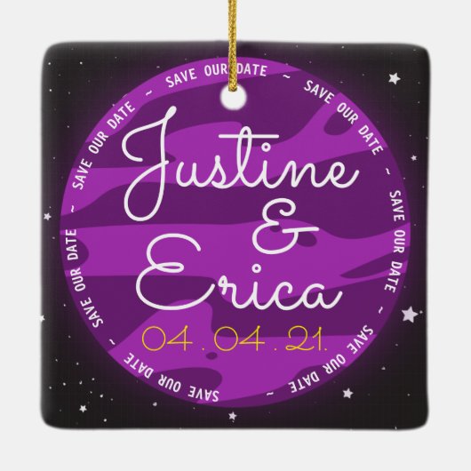 Der lila Planetenraum Rettete unser Datum Keramikornament (Rückseite)