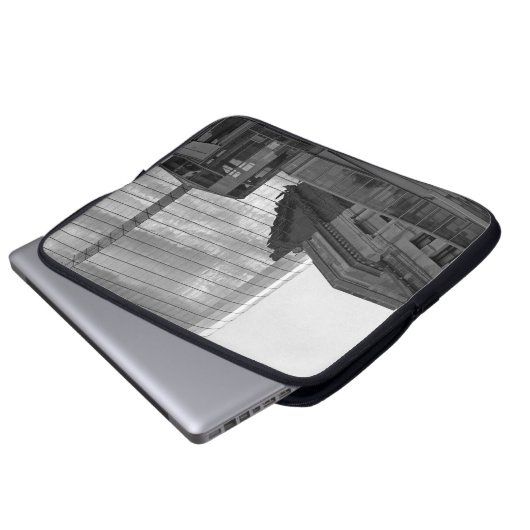 Der Link Laptopschutzhülle (Vorne Knopf)