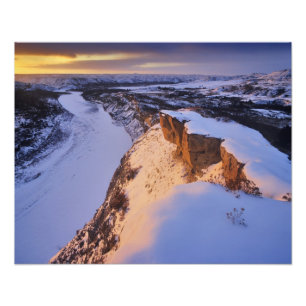 Der Little Missouri River im Winter in Fotodruck